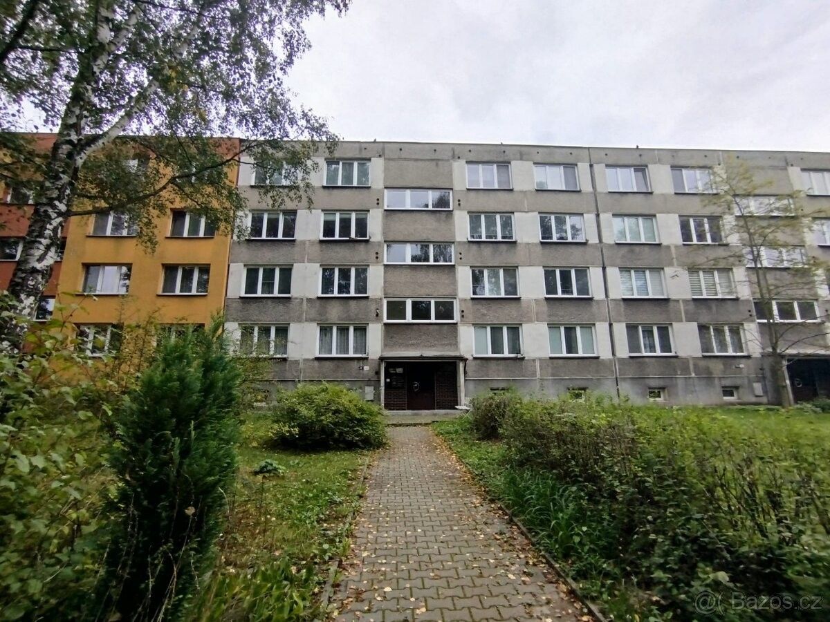 1+1, Ostrava, 700 30