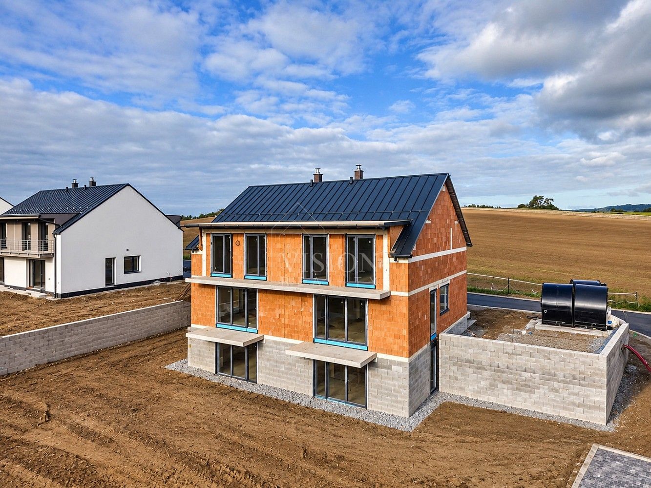 Rodinné domy, Týnec nad Sázavou, okres Benešov, 207 m² - 1