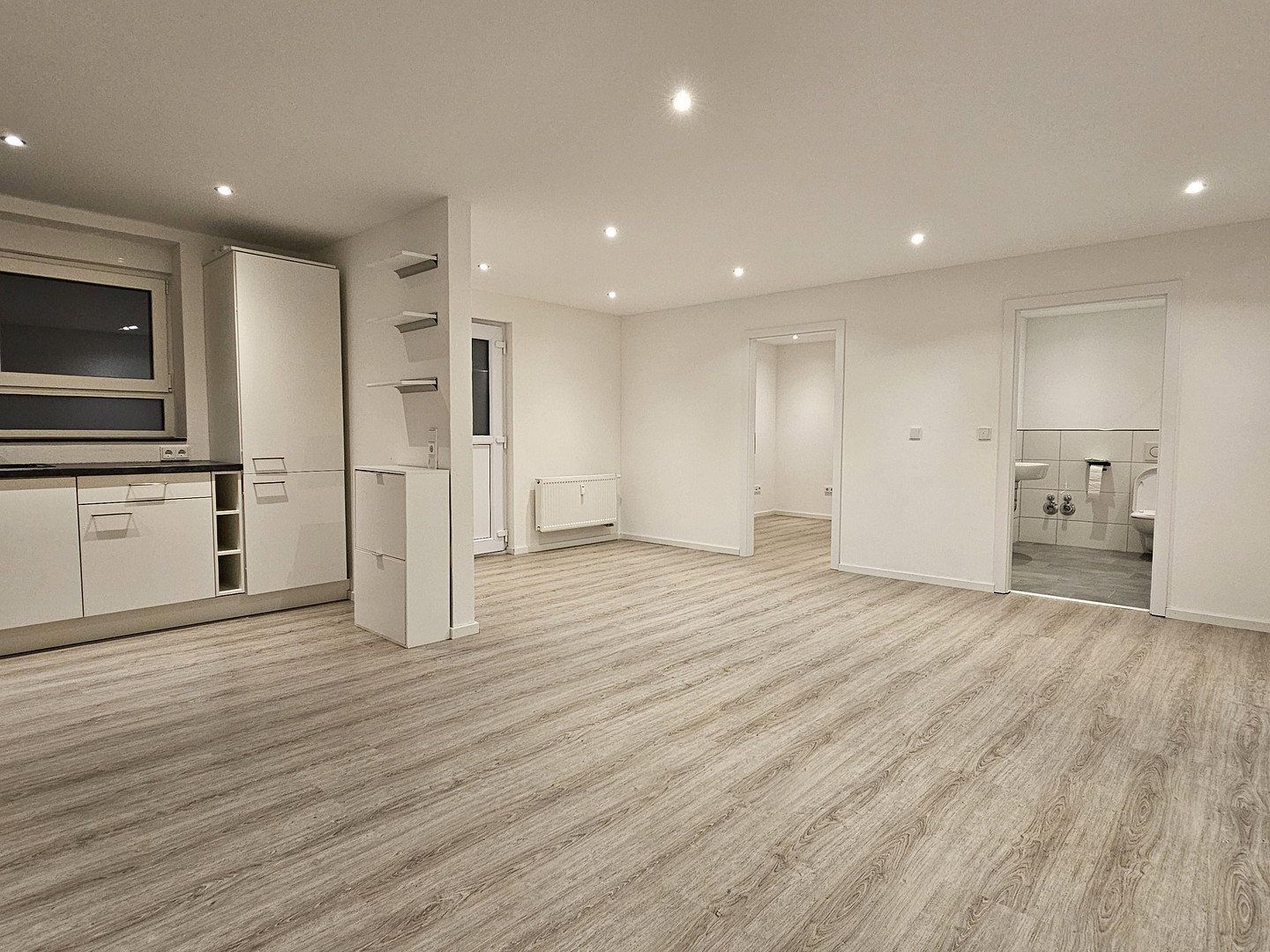 4+1, , Bádensko-Württembersko, 95 m² - 1