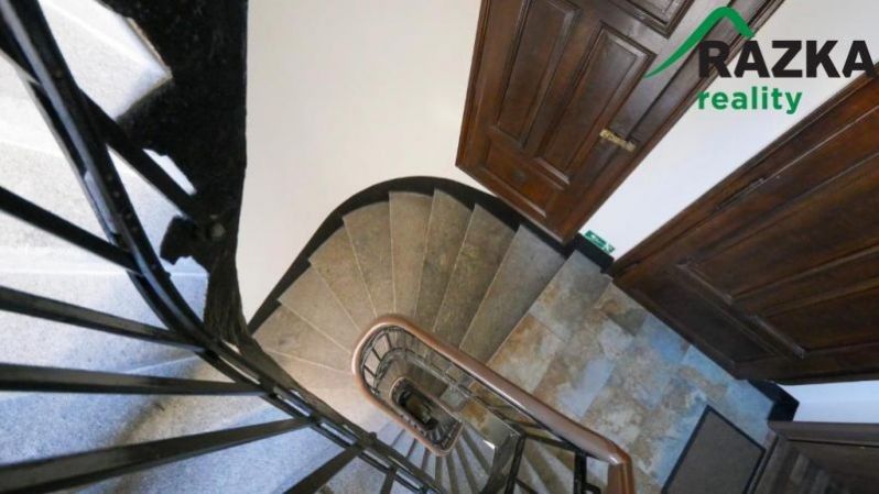 Prodej byt 2+1 - Moravská, Karlovy Vary, 50 m²