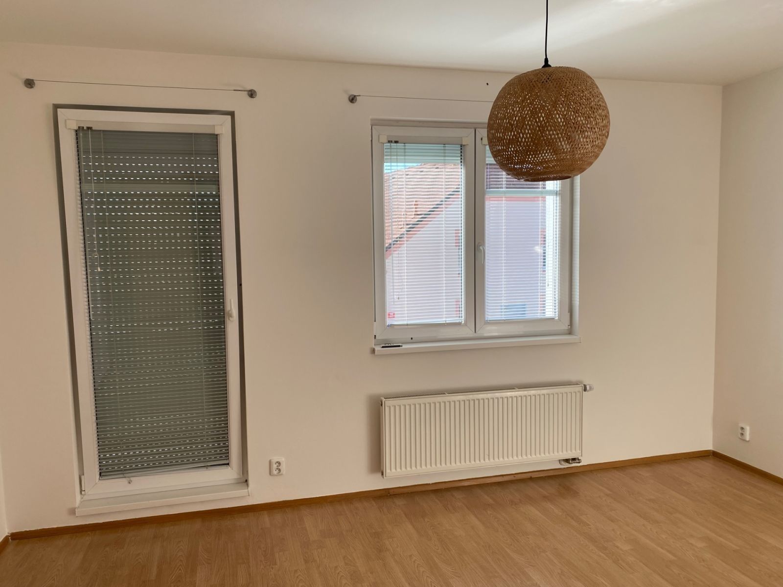 2+kk, Žampiónová, Praha - Pitkovice, 59 m² - 2