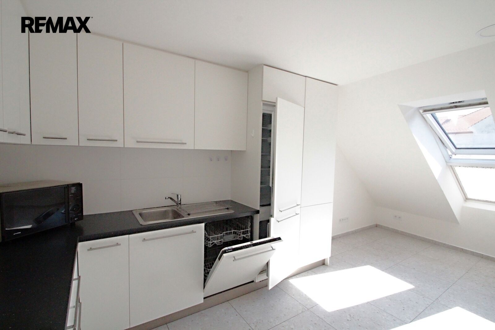 Byt 1+kk · 27 m² · Zlatá 170, Kolín I - 4