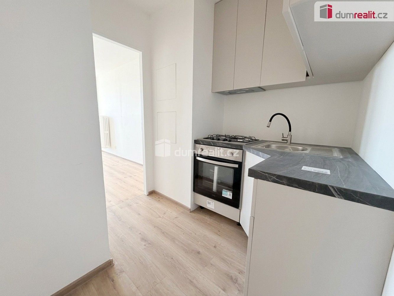 Prodej byt 2+1 - V jezírkách, Praha 4 - Chodov, 42 m² - 5