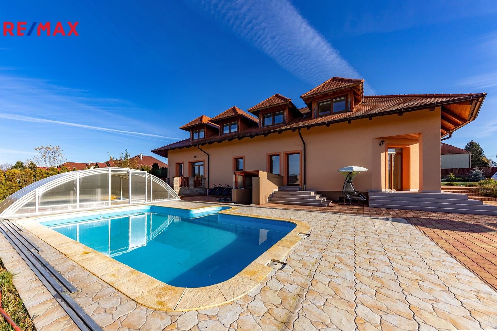 Prodej rodinný dům - Sluneční, Chlumčany, 636 m²