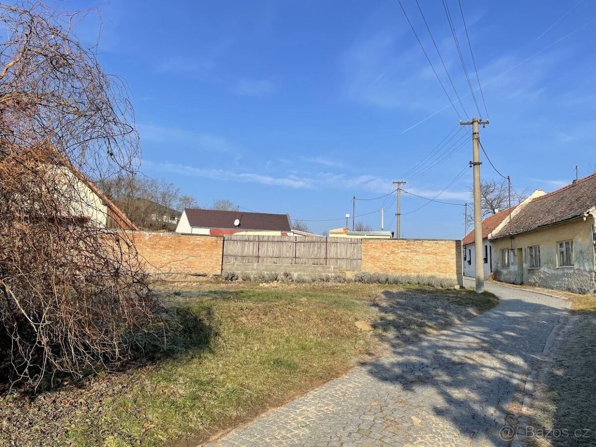 Pozemky pro bydlení, Archlebov, 696 33