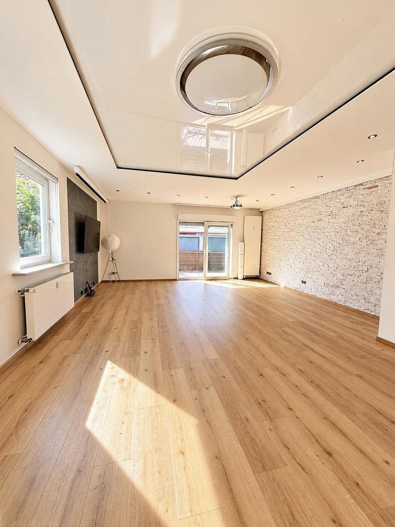 Byt 3+kk · 116 m² · Wirtembergstrasse 88, , Bádensko-Württembersko - 4
