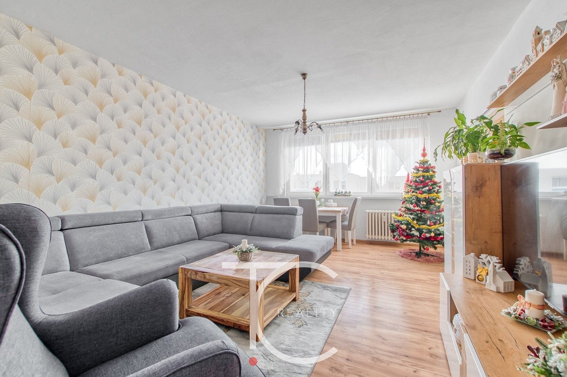 3+1, 1. máje, Orlová, 75 m²