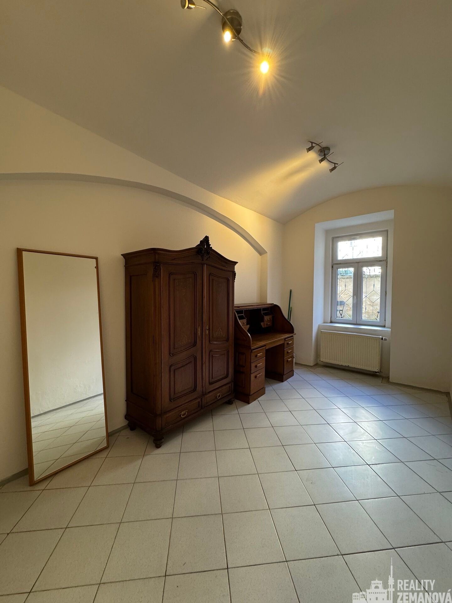 2+kk, Přemyslovská, Praha, 50 m²