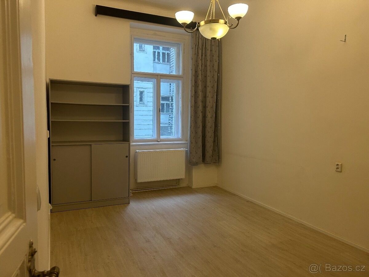 Pronájem byt - Praha, 150 00