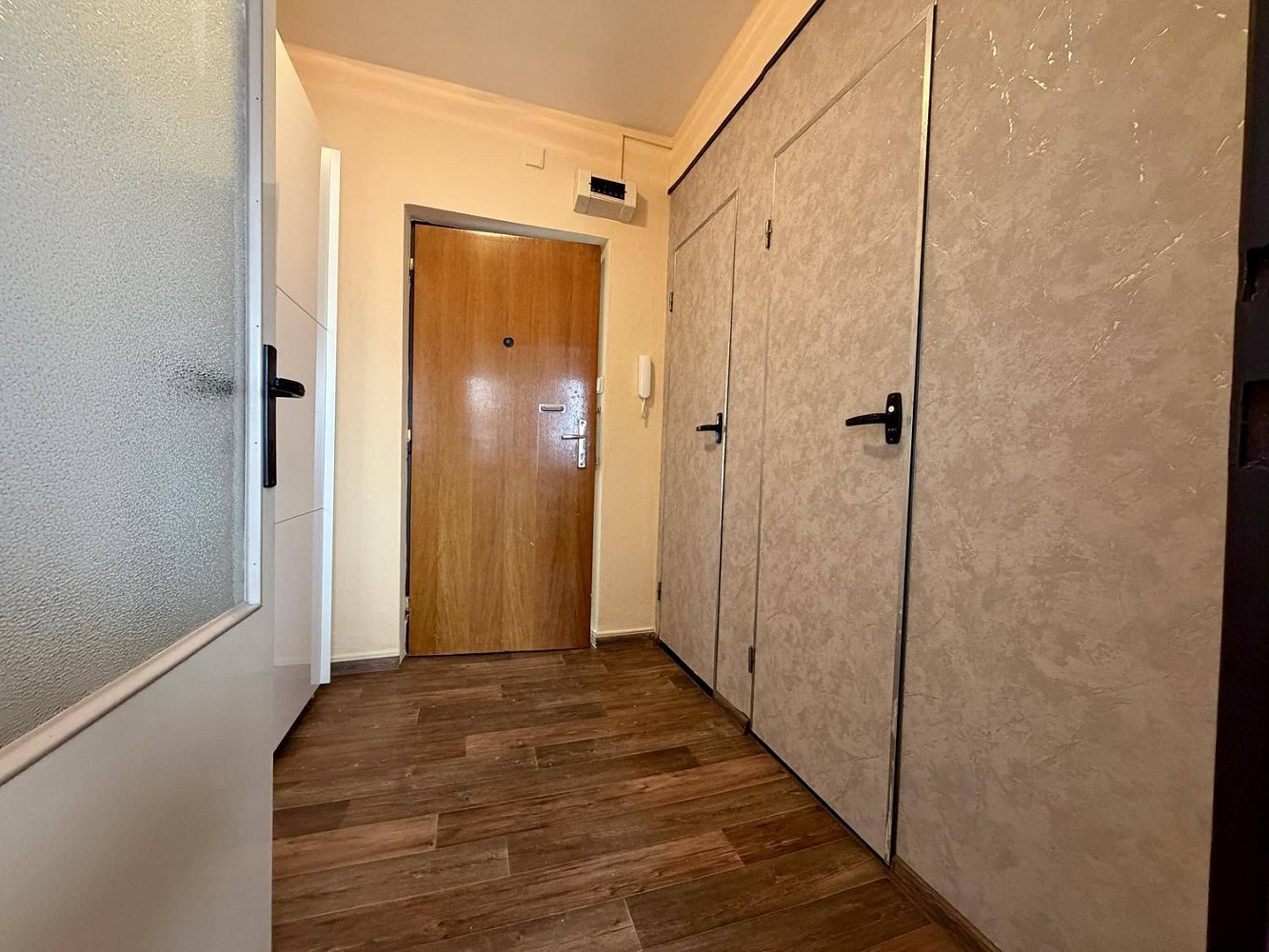 Pronájem byt 1+kk - Květinová, Orlová - Lutyně, okres Karviná, 31 m² - 5