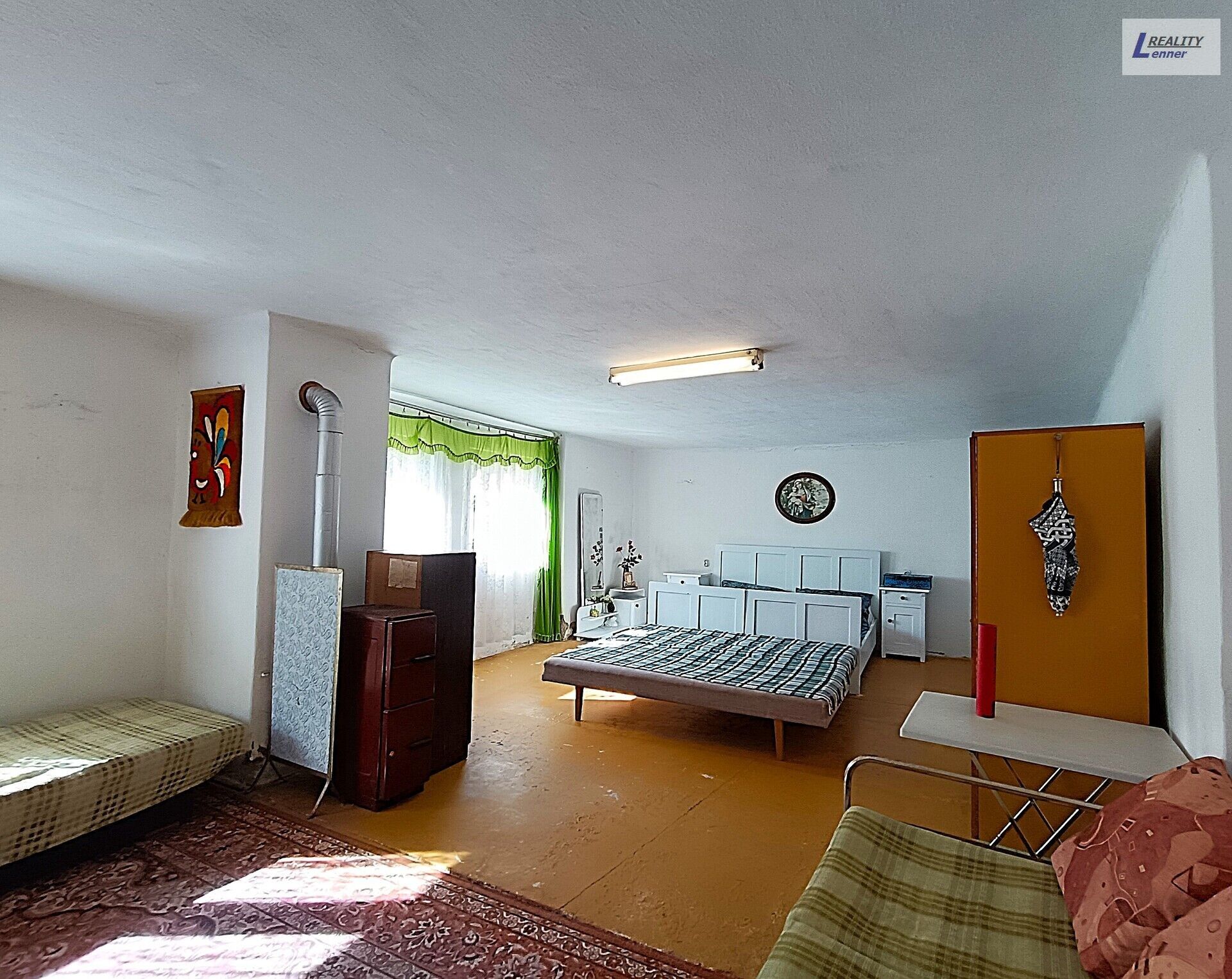 Rodinné domy, Kozárovice, 165 m² - 1