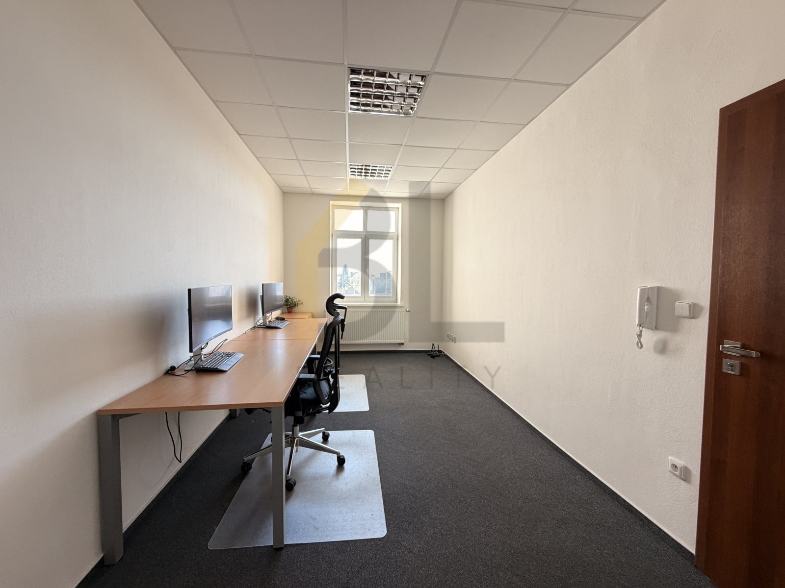 Kancelář · 34 m² · Národní třída, Hodonín - 4