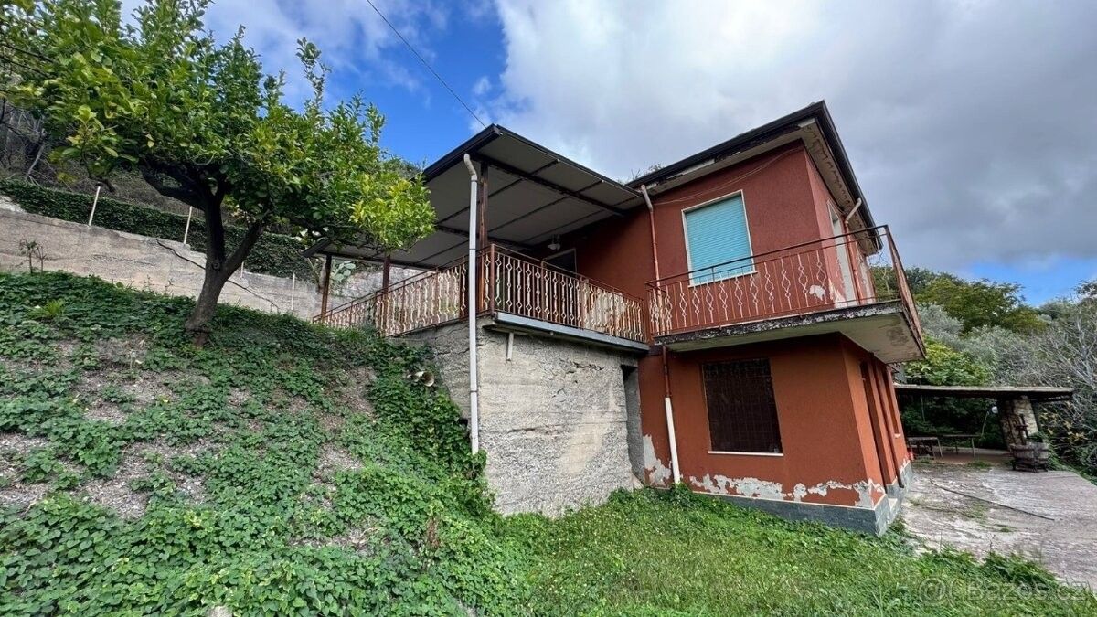 Prodej rodinný dům - 987 66, Zahraničí