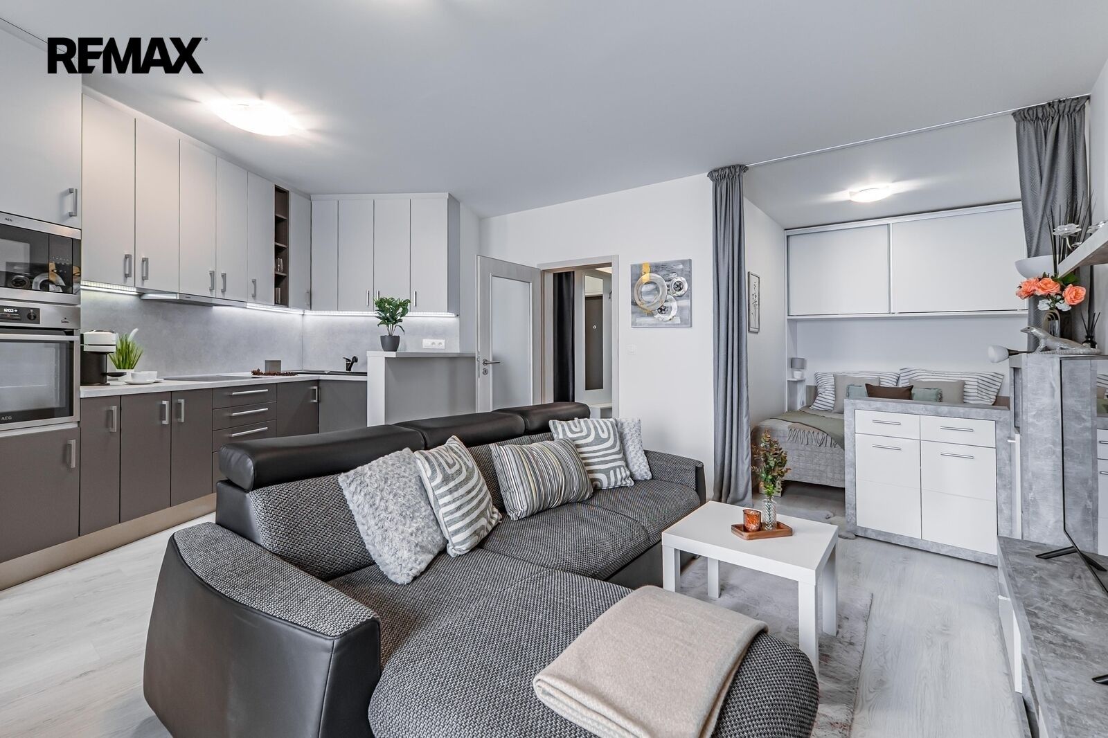 Byt 1+kk · 49 m² · Miroslava Hajna 895, Praha Letňany - 3
