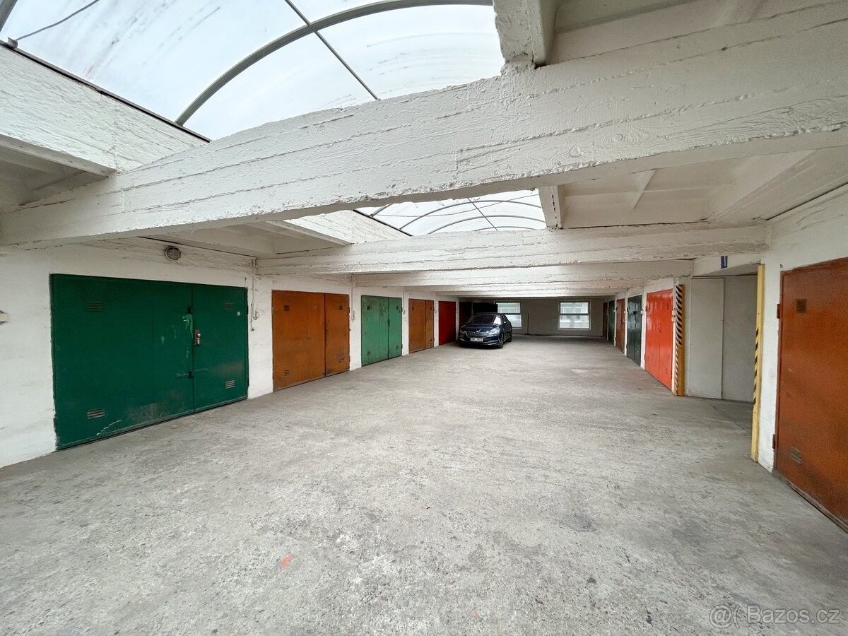 Garáže, Přerov, 750 02