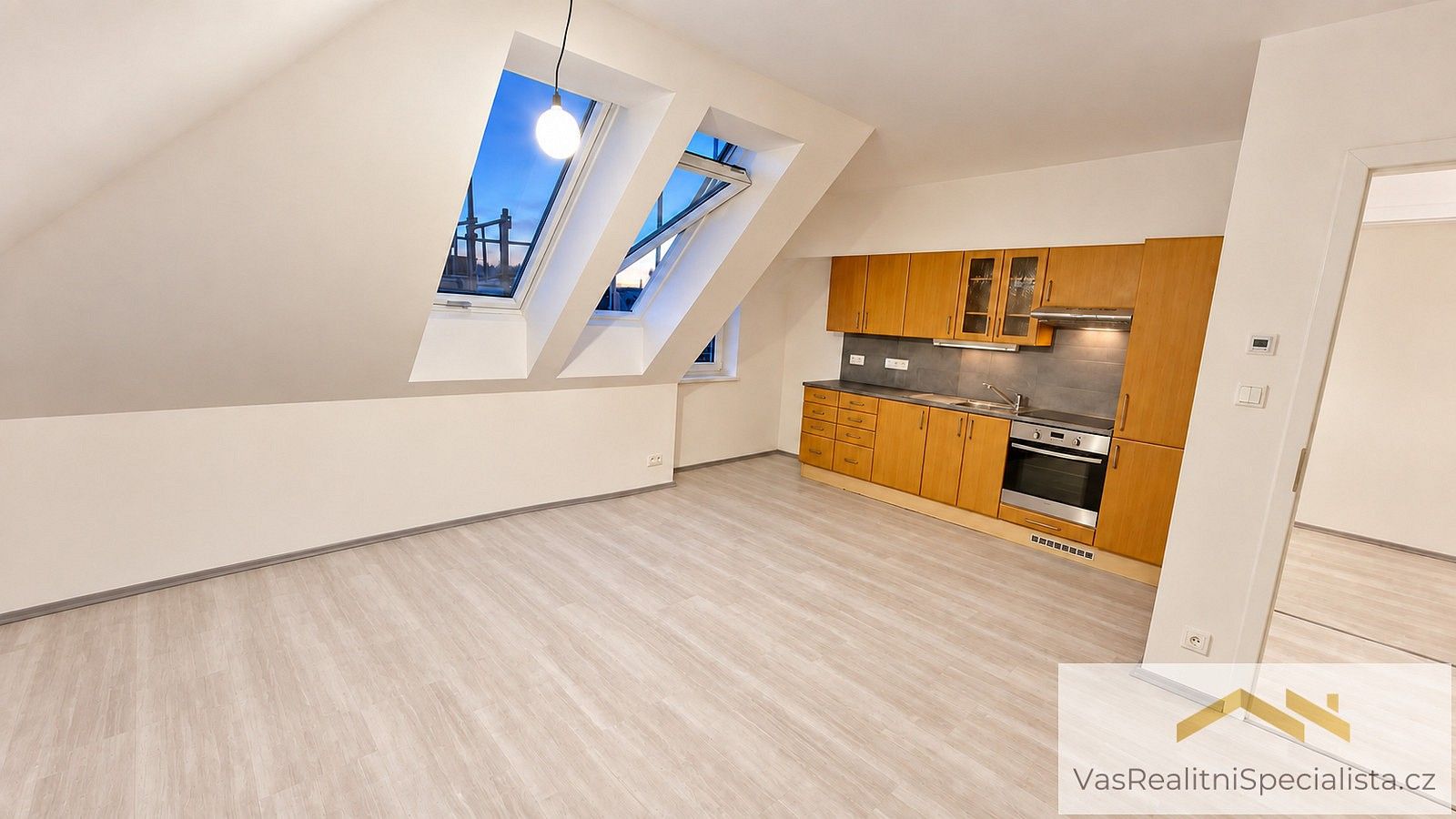 3+kk, 5. května, Praha 4 - Nusle, 62 m² - 1