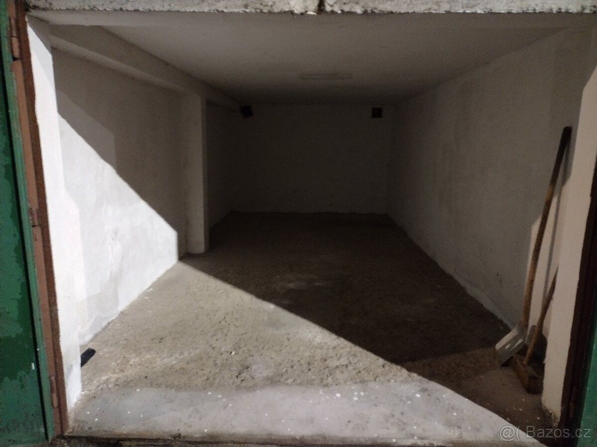 Pronájem garáž - Náchod, 547 01