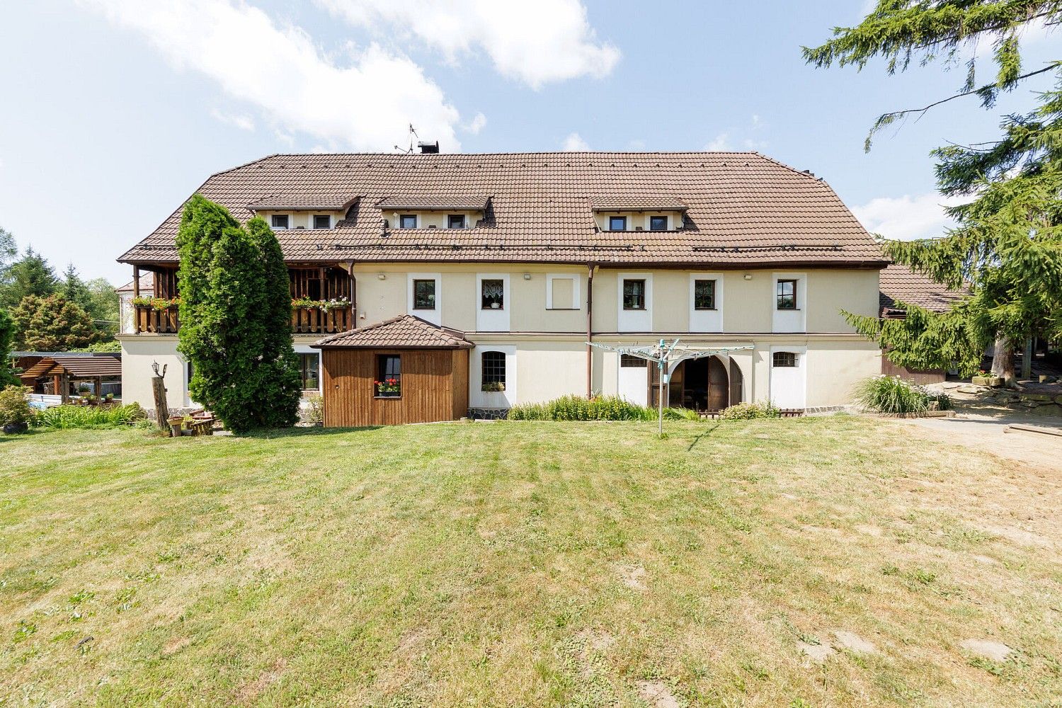 Rodinné domy, Verneřice - Loučky, okres Děčín, 478 m² - 2