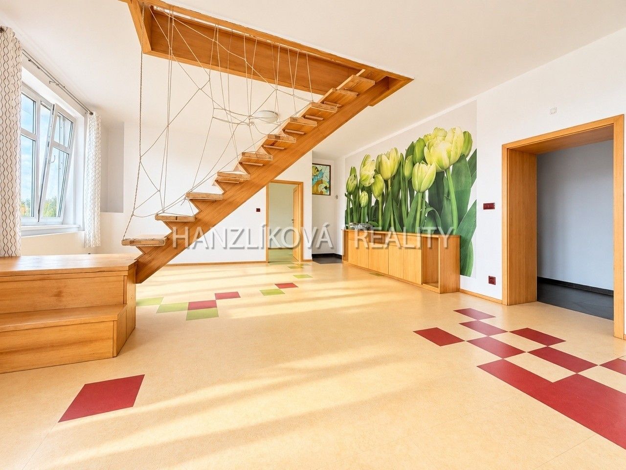 Prodej byt 4+kk - M. Vydrové 536, České Budějovice 6, 143 m² - 5