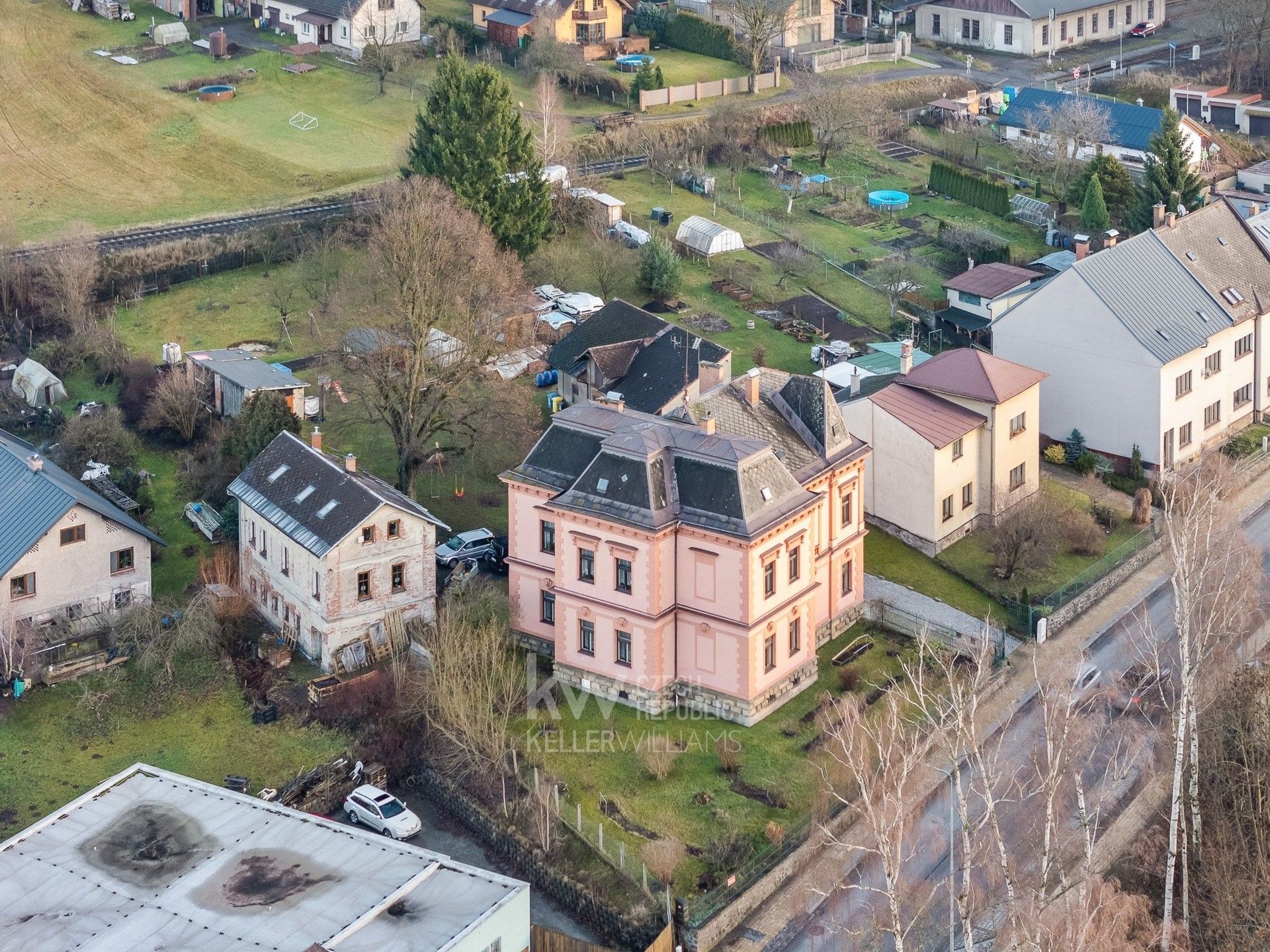 Činžovní domy, Nádražní, Jilemnice, 434 m²