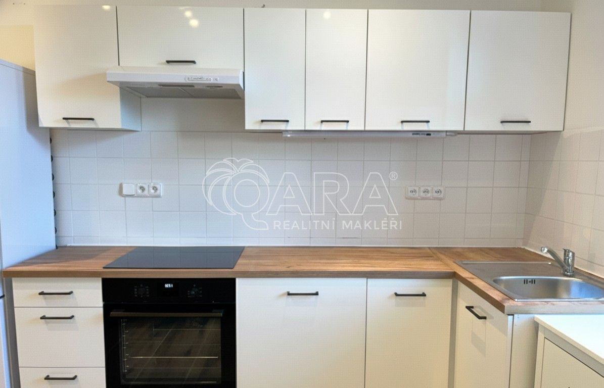 Pronájem byt 2+1 - Libušina, Krnov, 62 m²