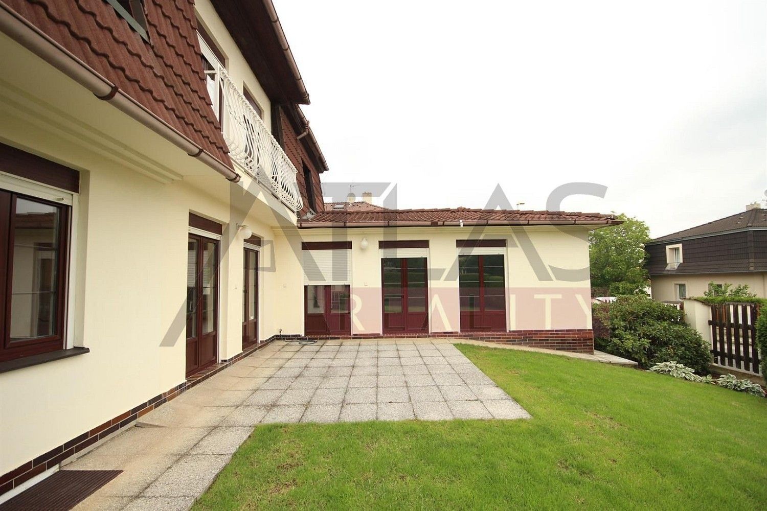 Rodinné domy, Praha - Nebušice, okres Praha 6, Hlavní město Praha, 365 m² - 2