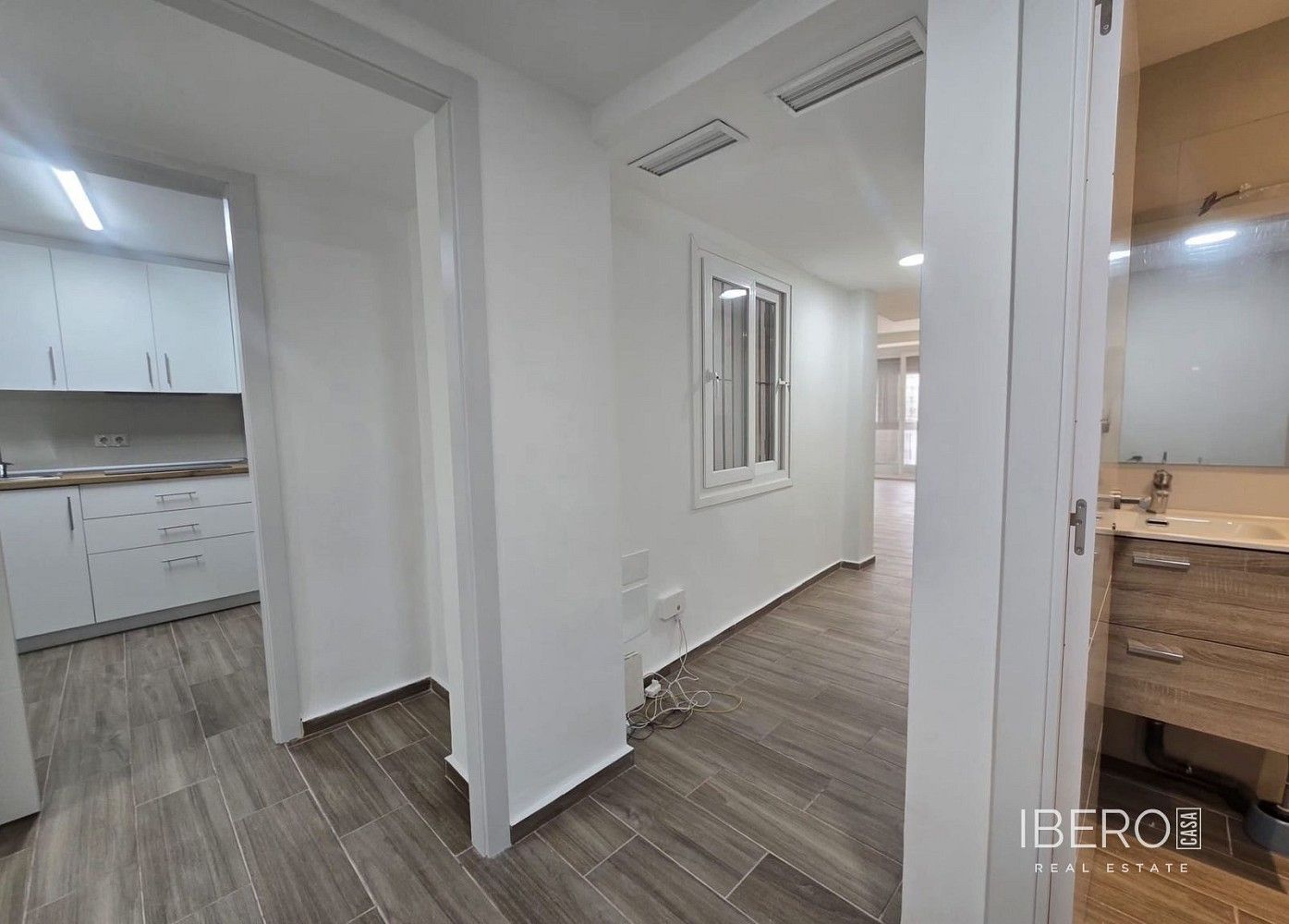 Prodej byt 4+kk - Málaga, Španělsko, 93 m² - 5