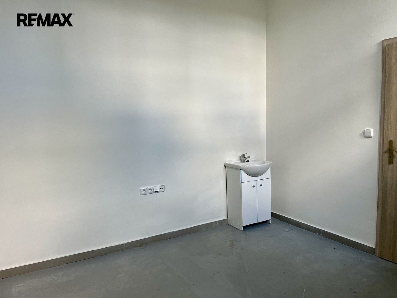 Obchodní prostory · 40 m² · Zruč nad Sázavou, okres Kutná Hora, Středočeský kraj - 4