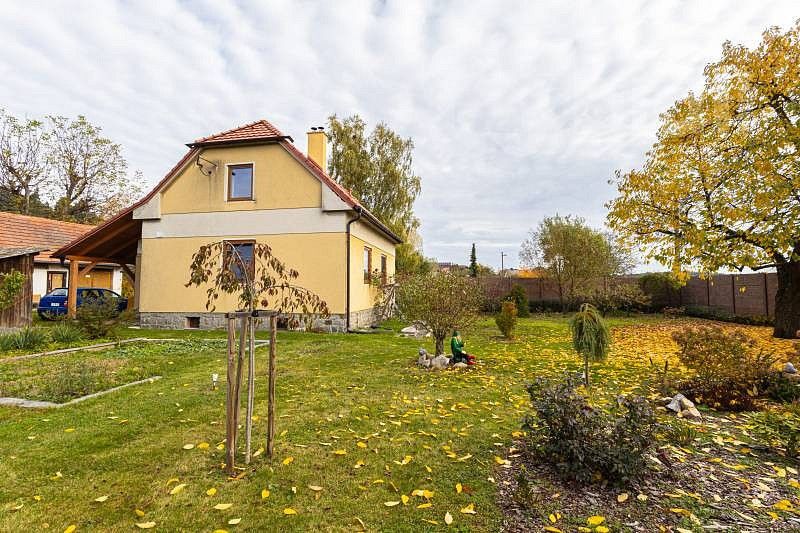 Rodinné domy, Kvášňovice, okres Klatovy, 110 m² - 1