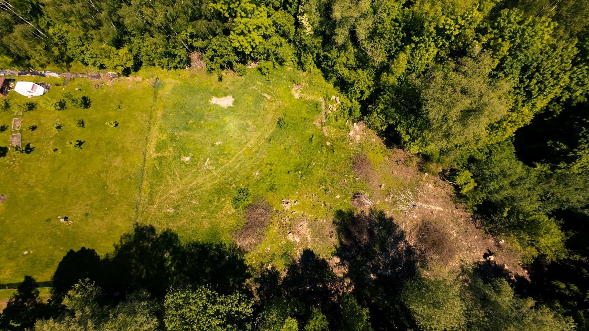 Zahrada, 2 646 m²