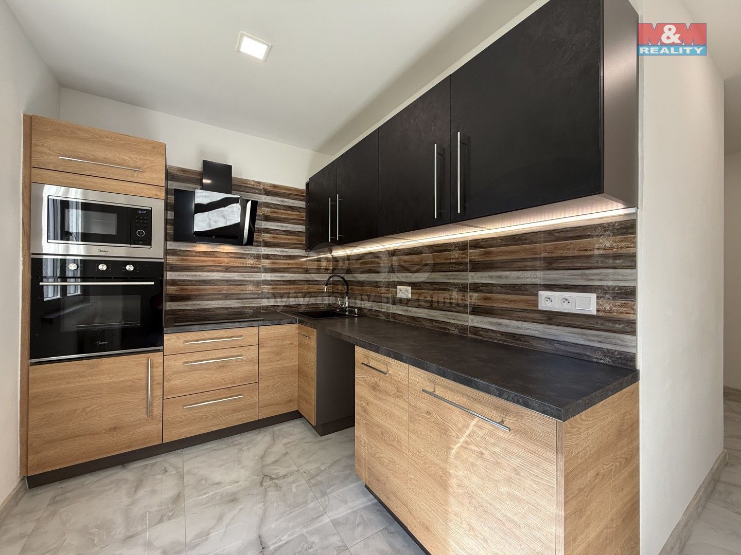 2+1, Majakovského, Karviná, 56 m²