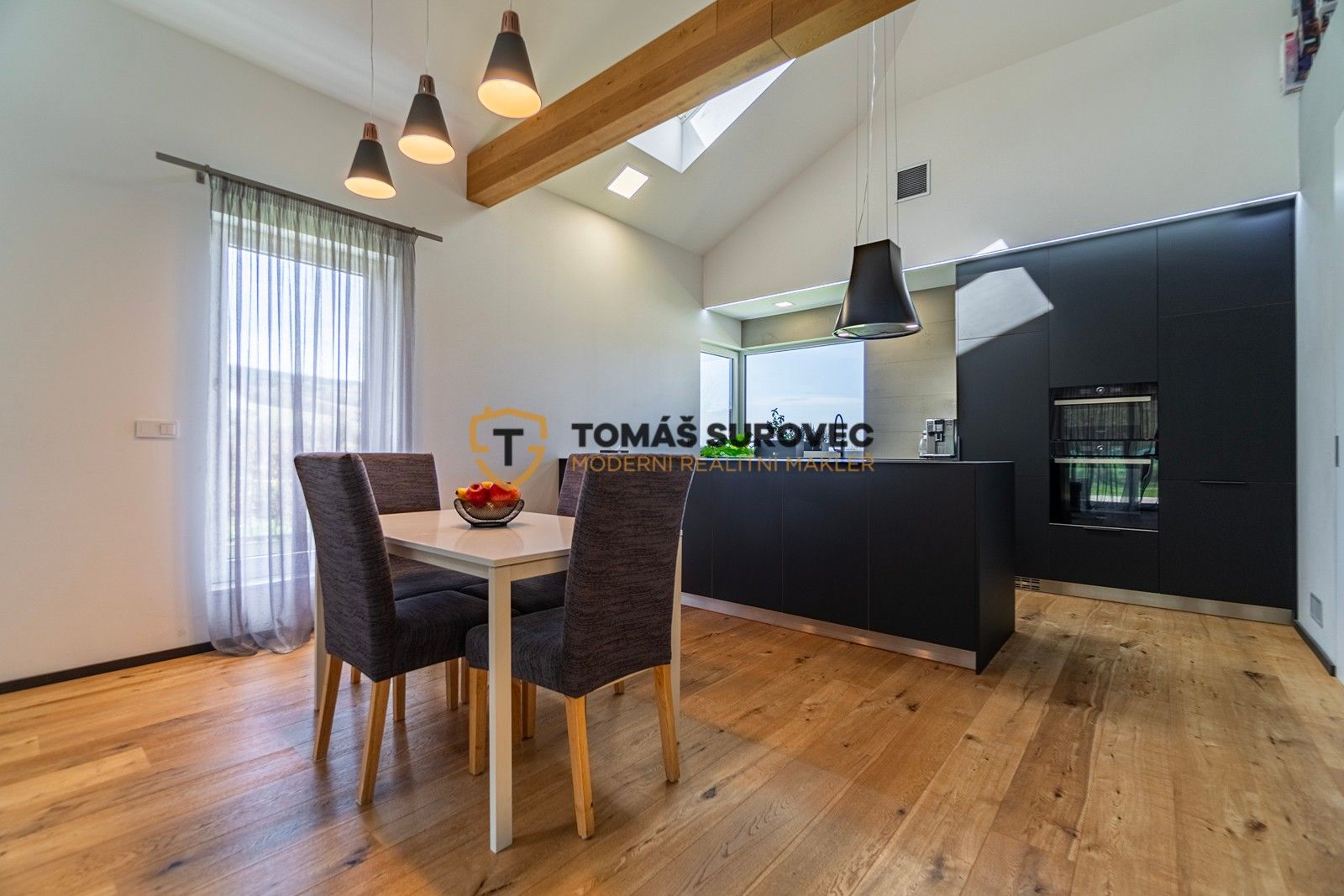 Prodej rodinný dům - Pitín, 189 m²