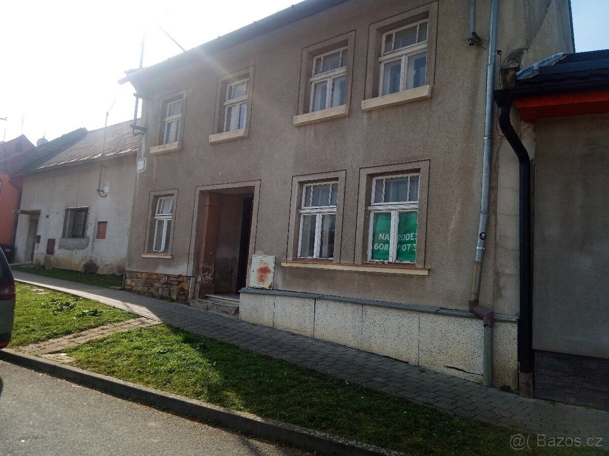 Rodinné domy, Zdounky, 768 02