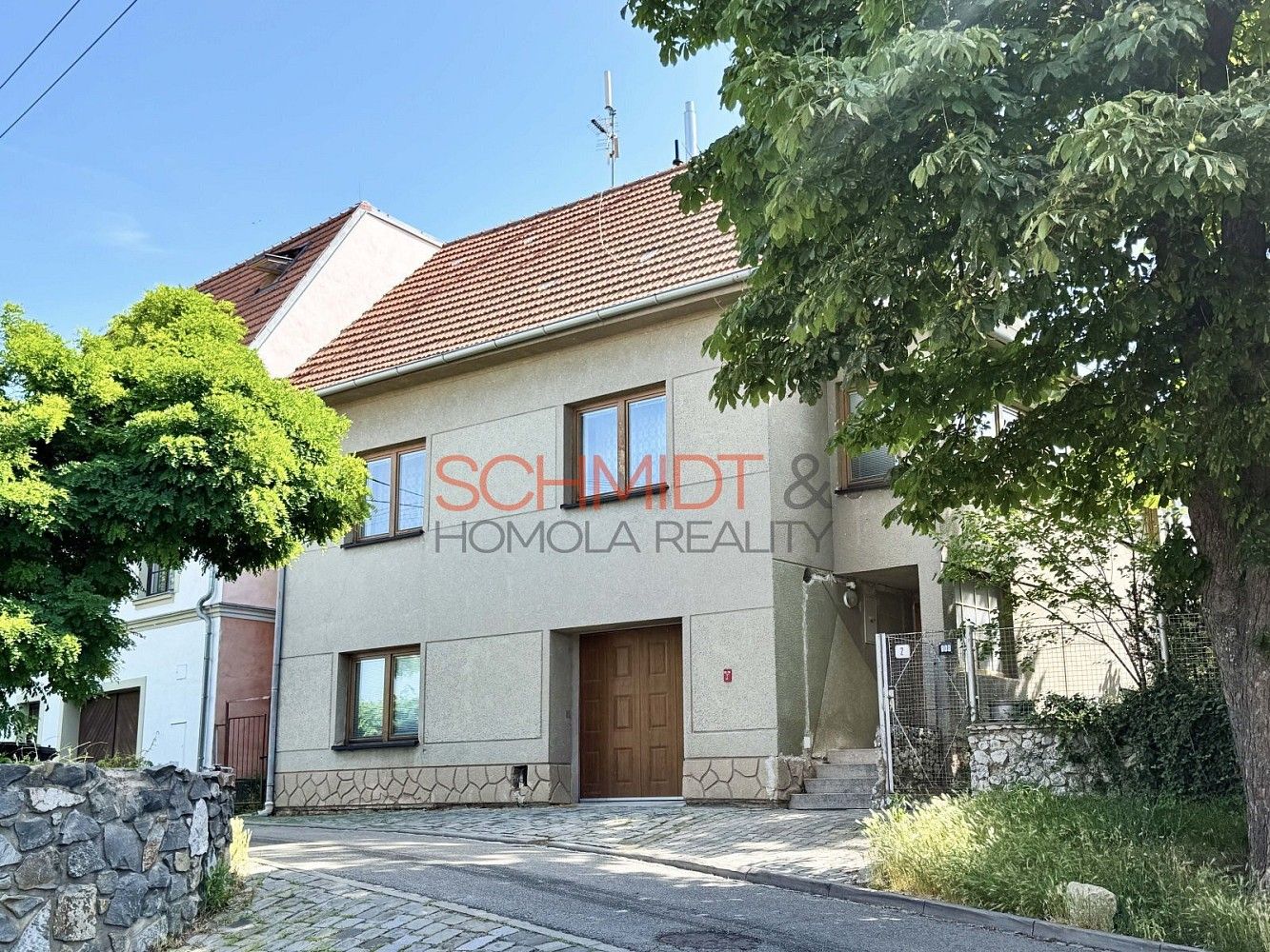 Rodinné domy, Na Hradbách, Hustopeče, okres Břeclav, 130 m² - 1