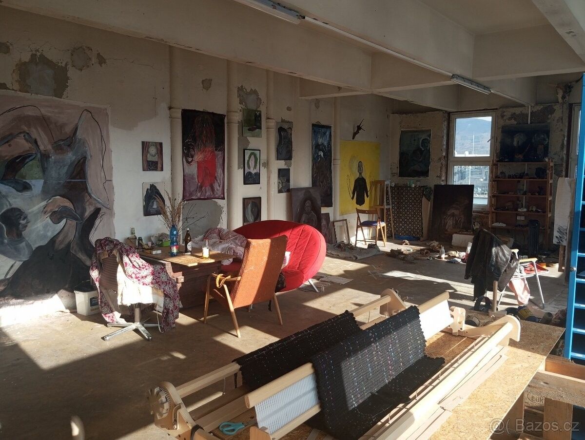 Ostatní, Valašské Meziříčí, 757 01