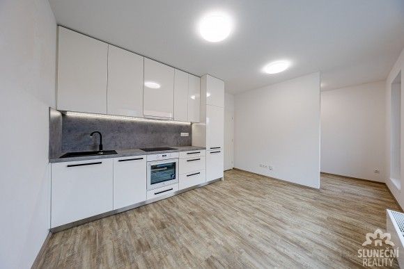 Byty, Otrokovice, 765 02