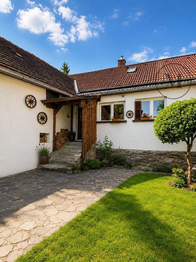 Rodinné domy, Bušanovice, okres Prachatice, Jihočeský kraj, 166 m² - 2