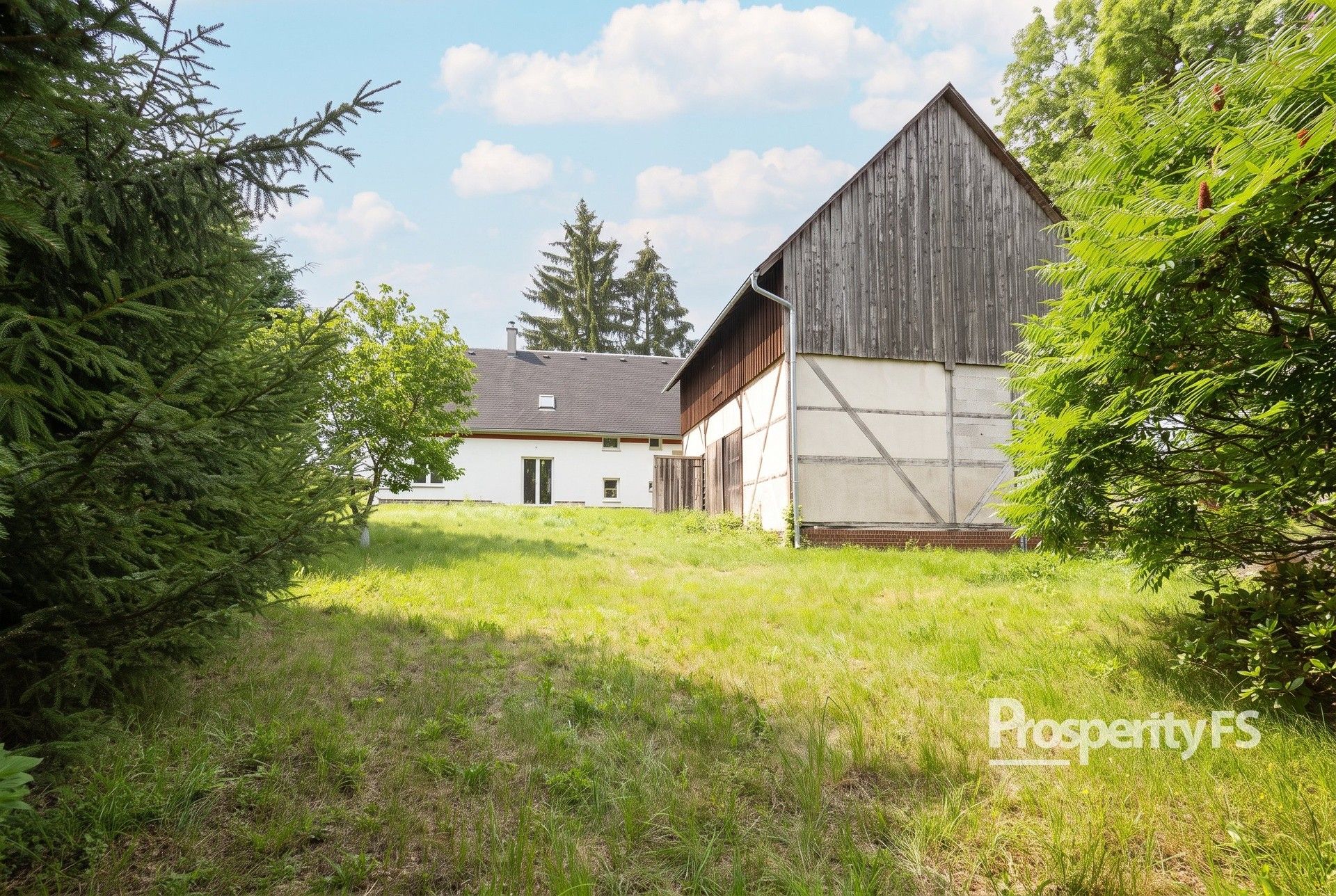 Rodinné domy, Krásná, 180 m² - 1