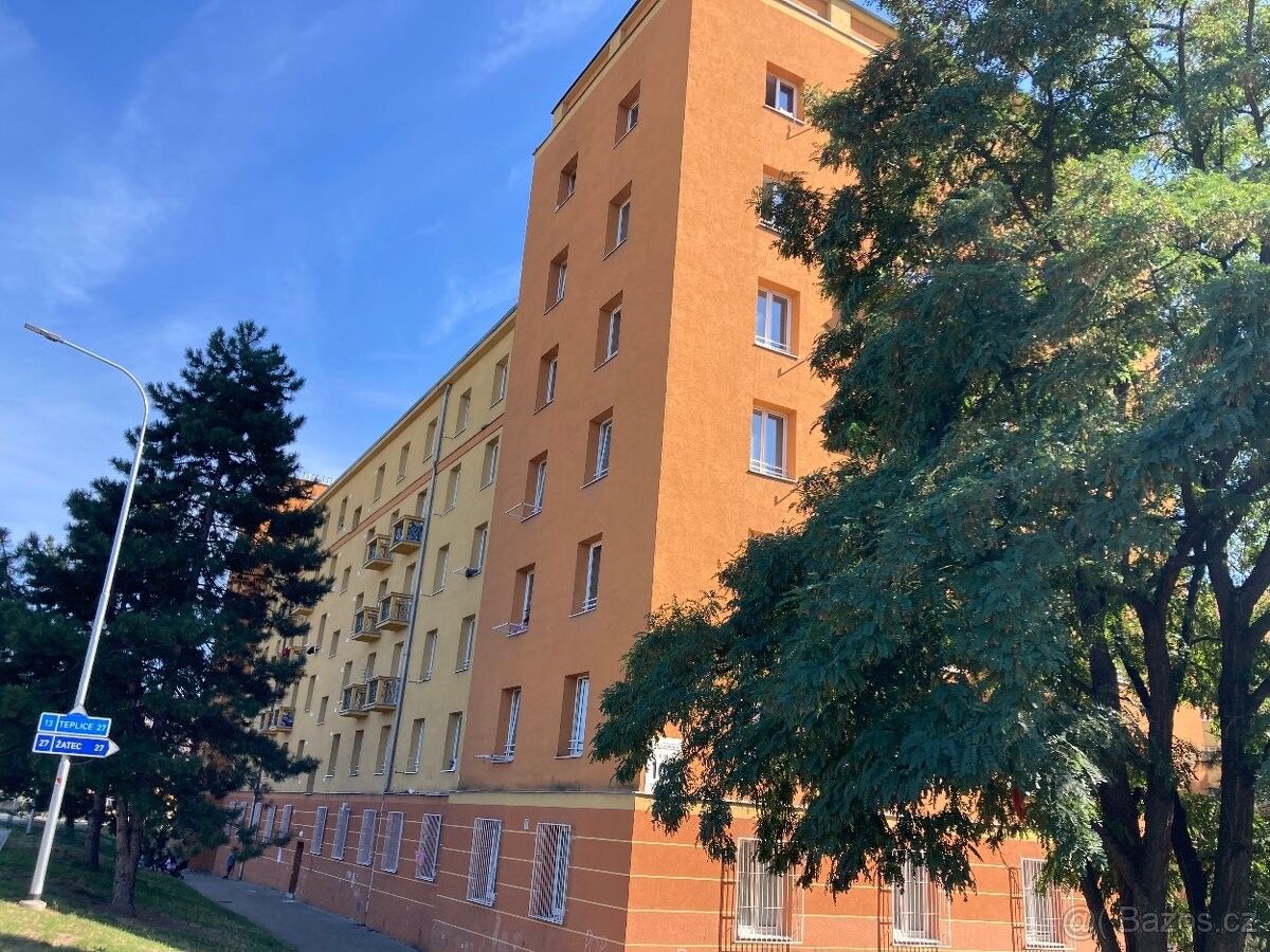 Byty, Bečov, 434 01