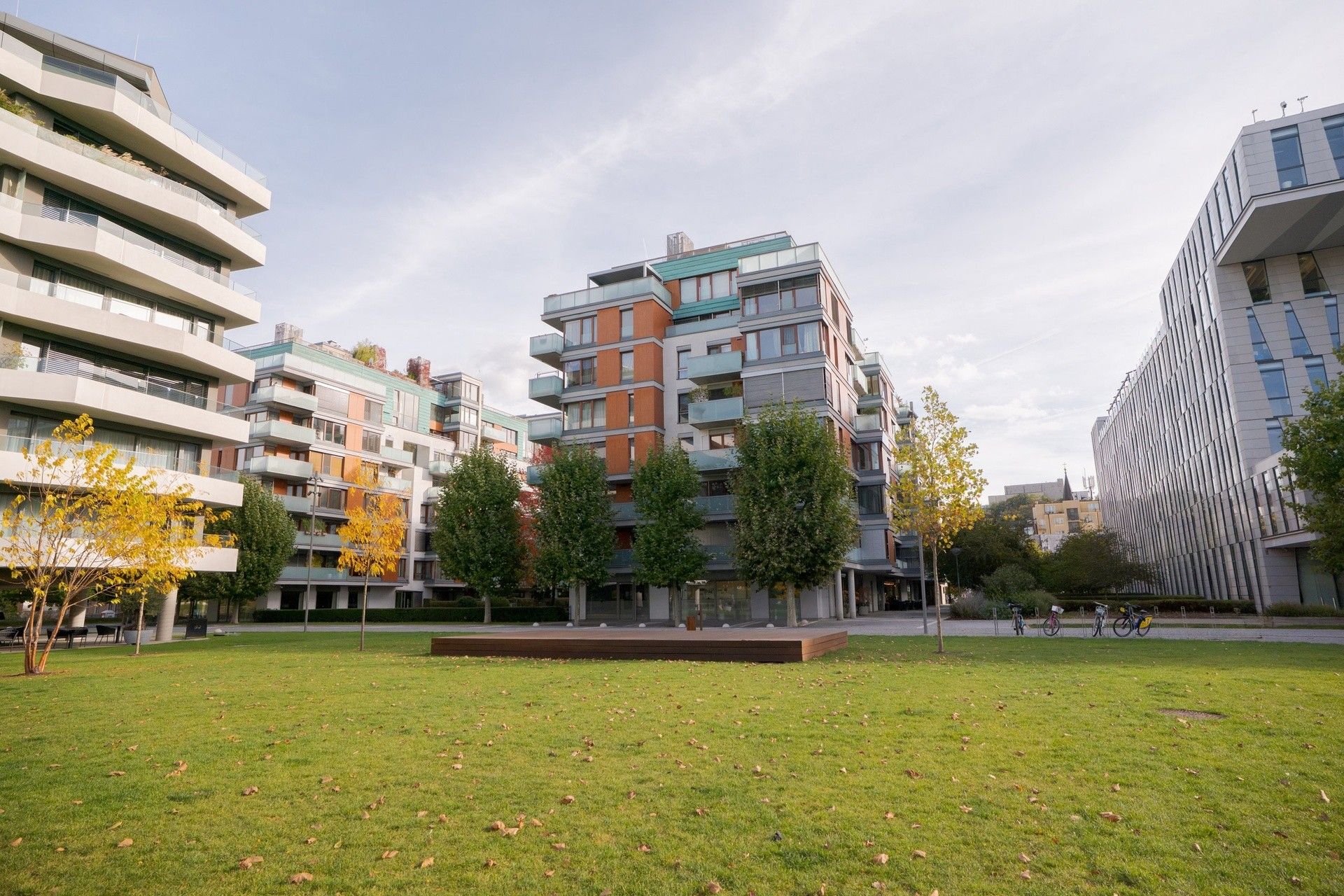 3+kk, Rohanské nábřeží, Praha, 123 m²