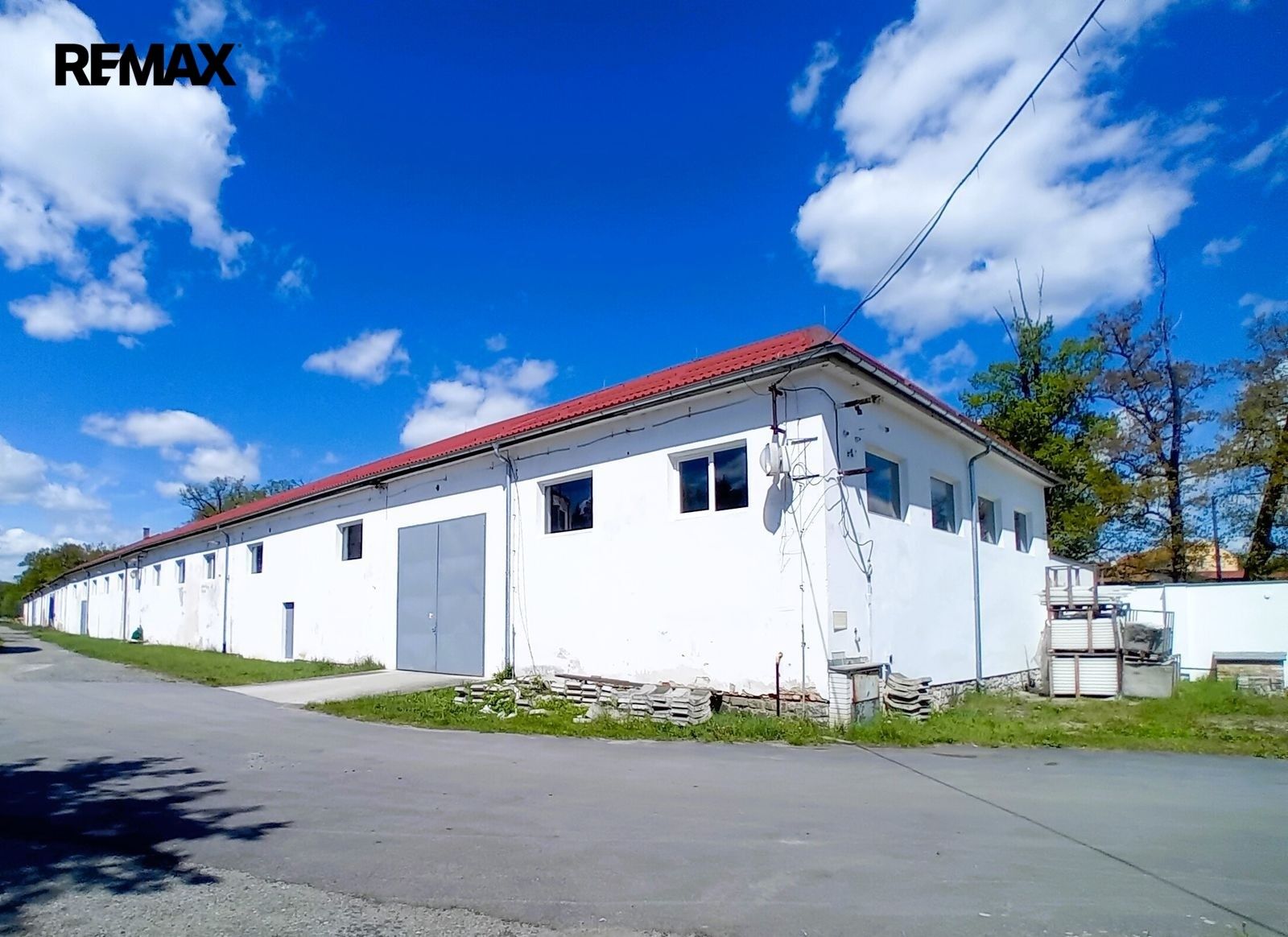 Sklady, U Sudárny 434, Hluboká nad Vltavou, 950 m²