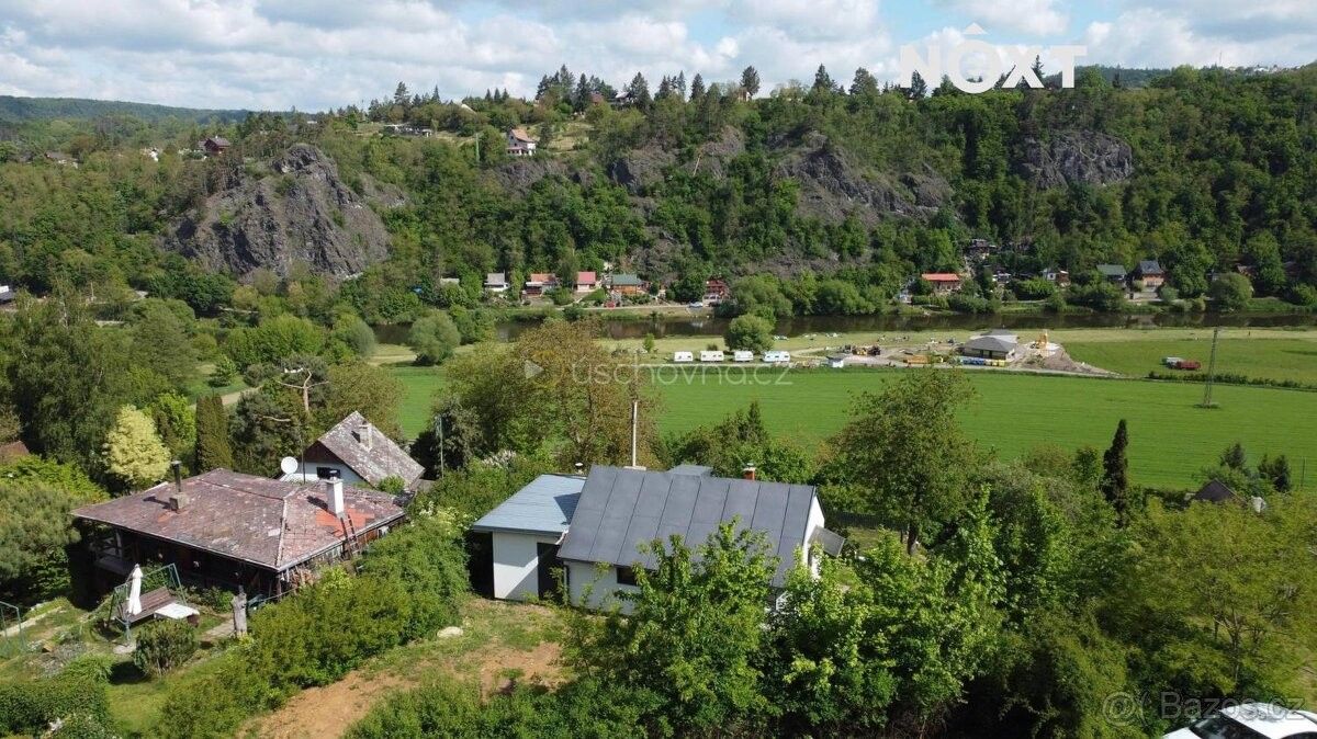 Chaty, Zbečno, 270 24