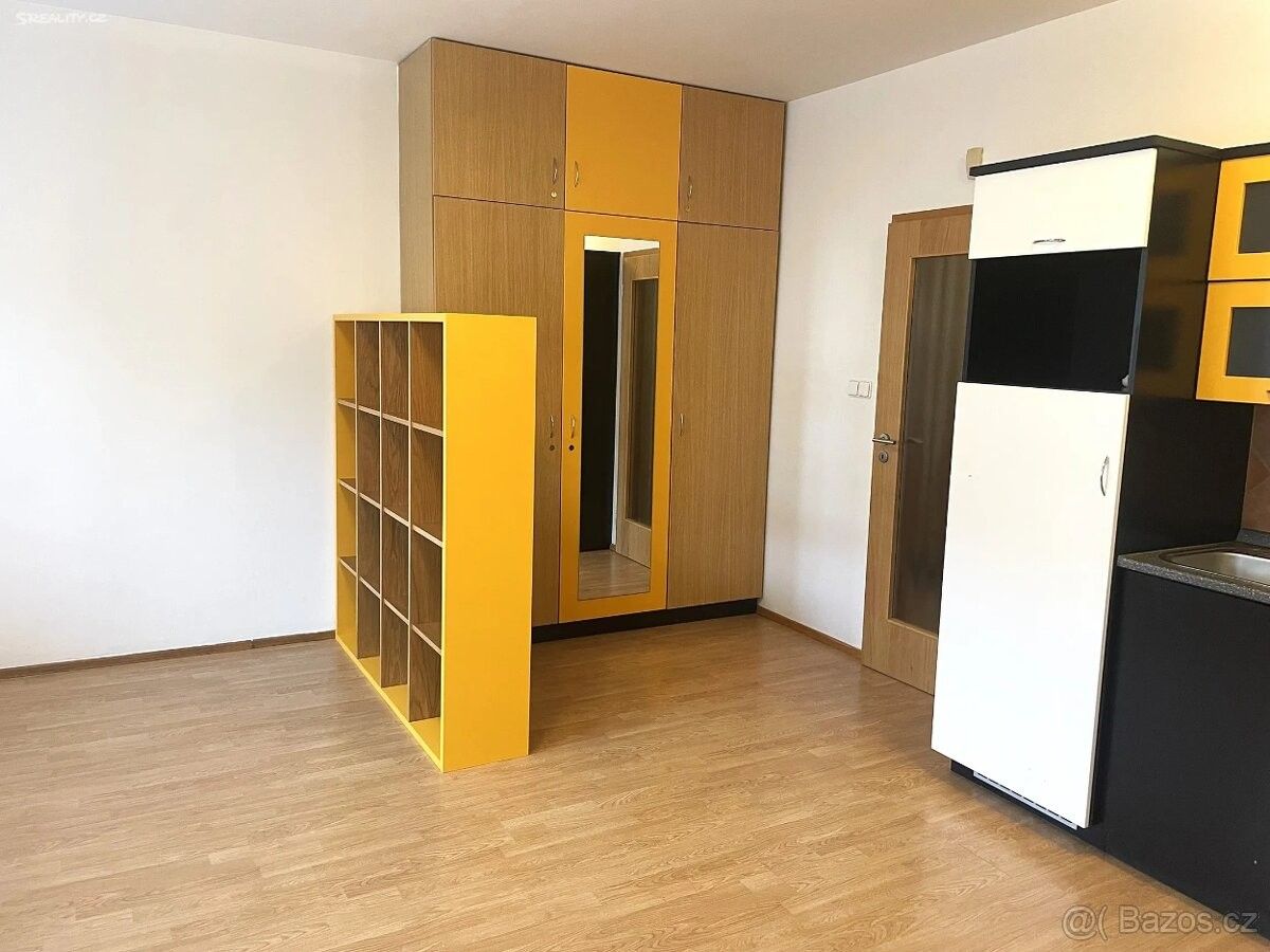 Pronájem byt - Praha, 150 00