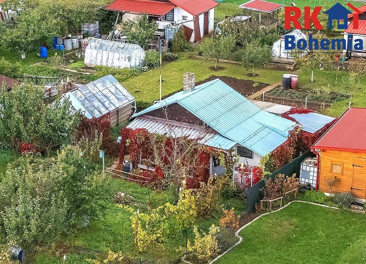 Chaty, Kosmonosy, 382 m²