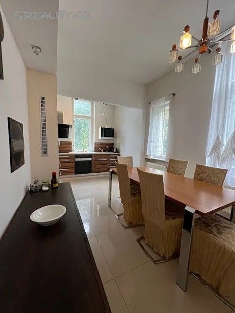 Byty, Karlovy Vary, 360 04