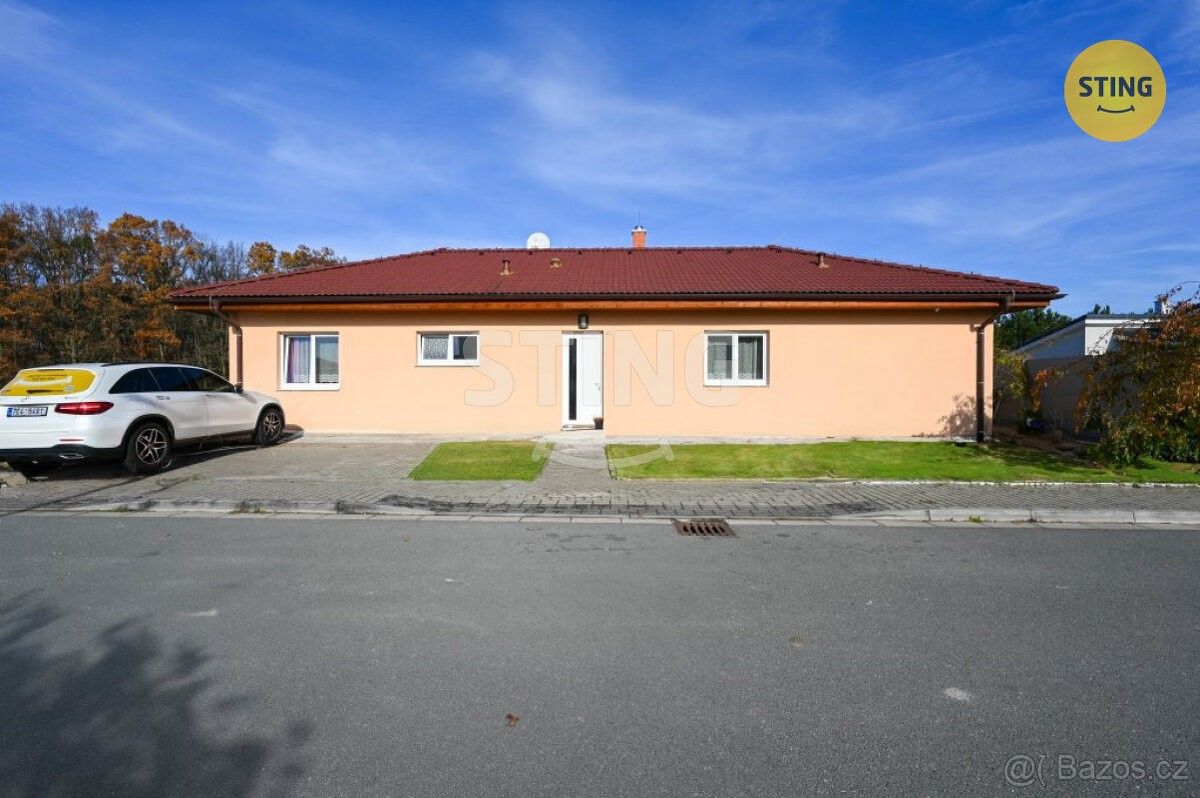 Rodinné domy, Vápno u Přelouče, 533 16