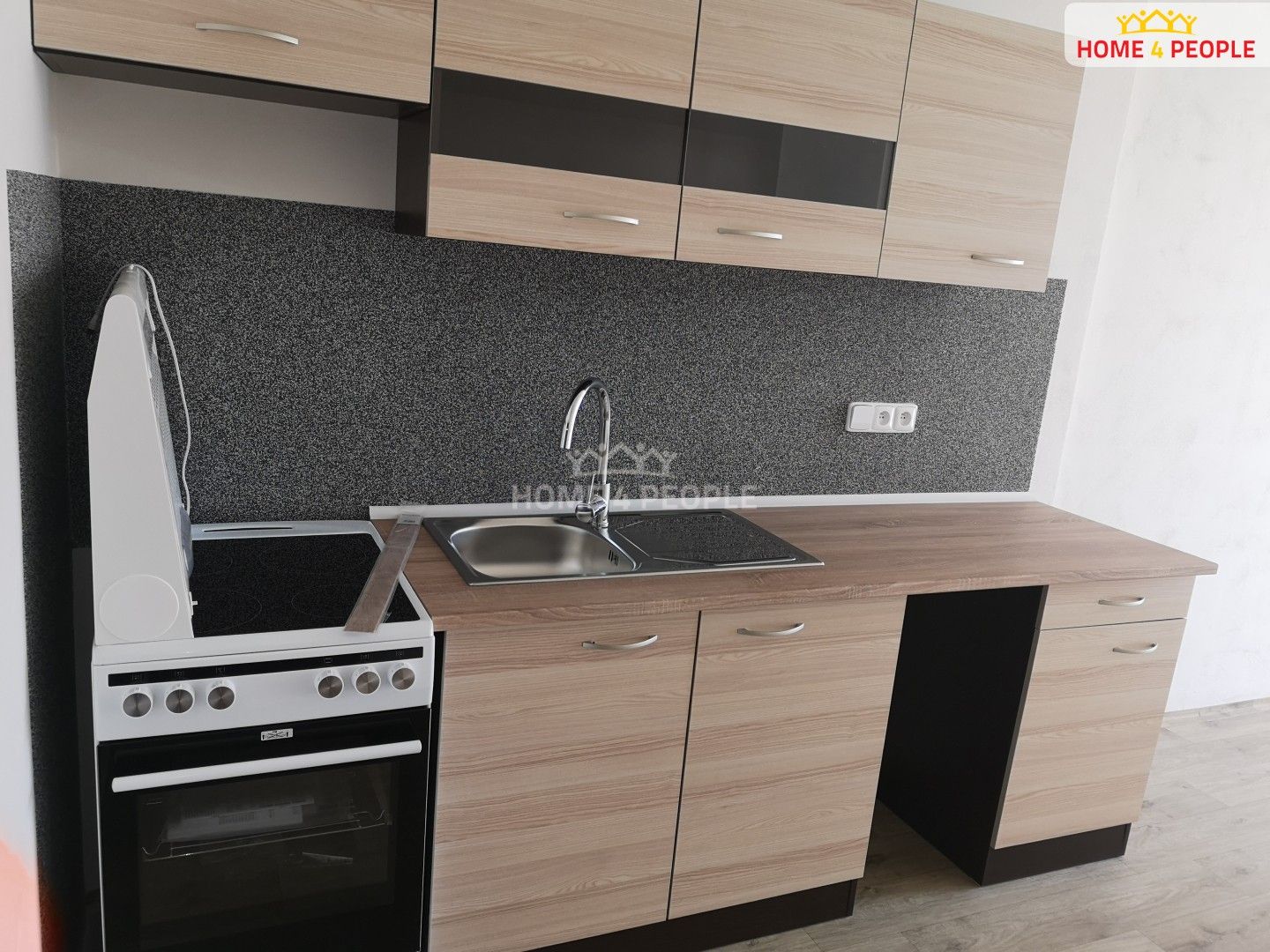 2+kk, Školní, Chodov, 46 m² - 2