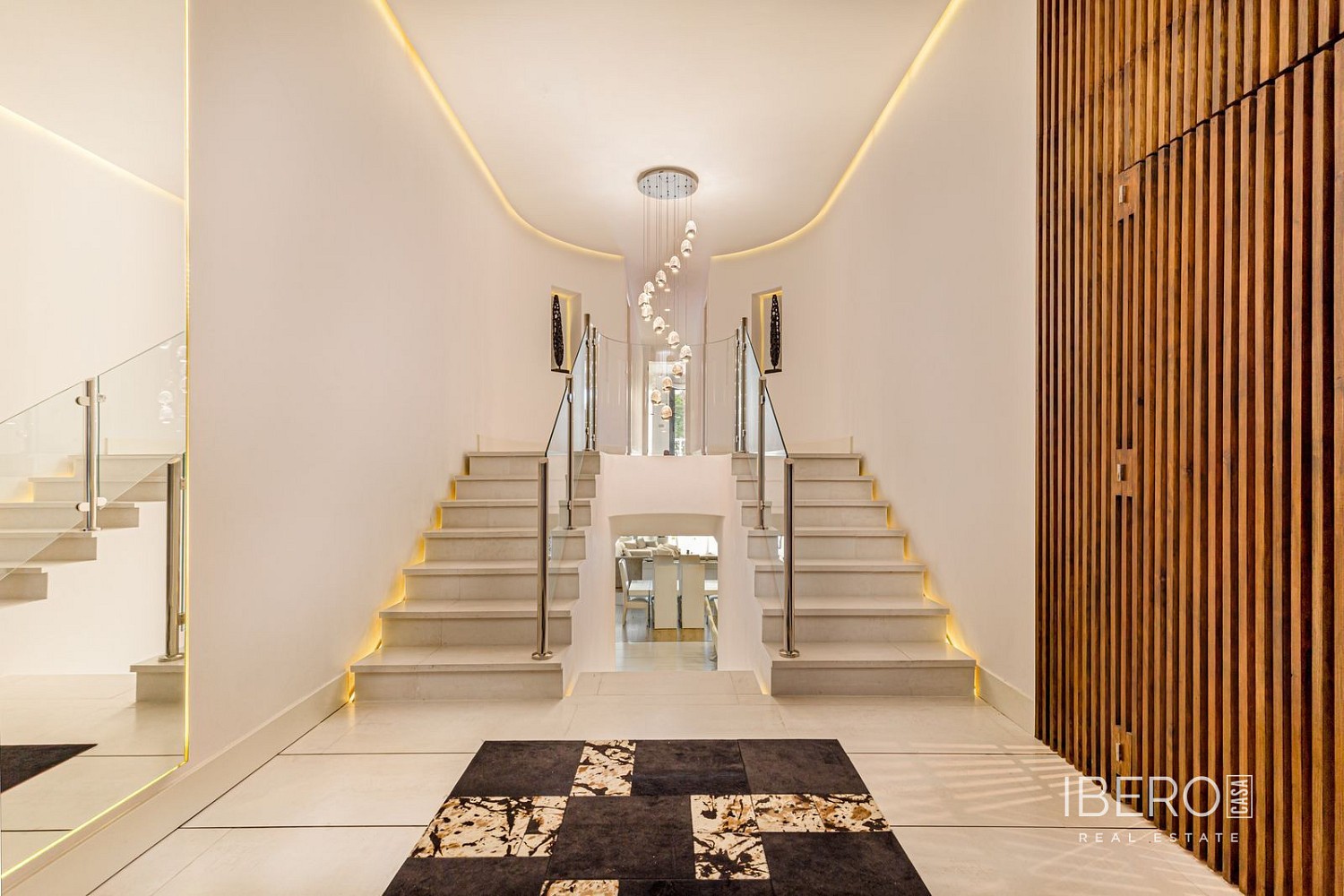 Prodej byt 4+kk - Puerto Banús, Španělsko, 352 m² - 5