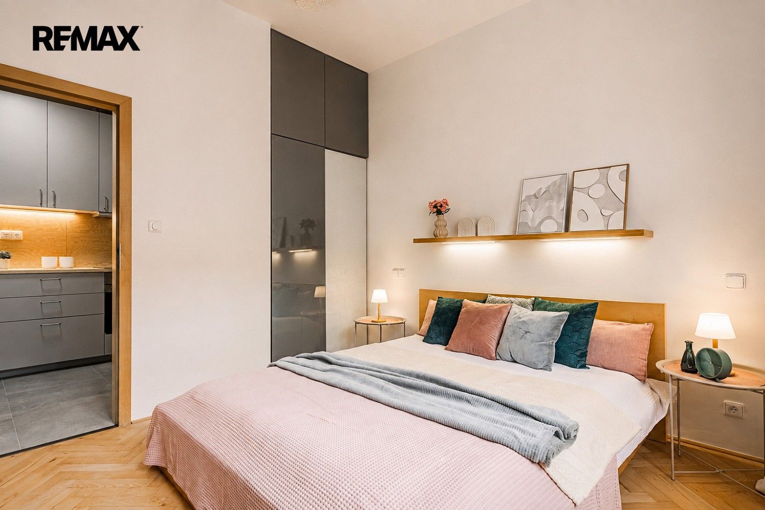 Byt 2+kk · 47 m² · Praha - Holešovice, okres Praha 7, Hlavní město Praha - 4