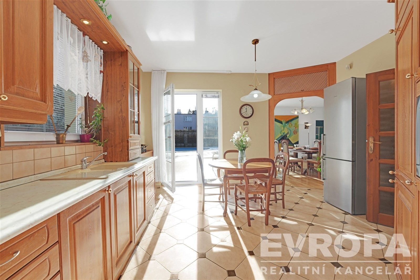 Prodej rodinný dům - Pístecká, Nymburk, 350 m²